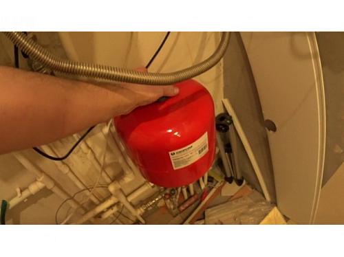 Unipump Кронштейн крепления расширительных баков 1"