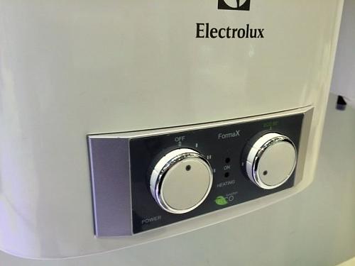 Electrolux EWH 80 Formax  электрический накопительный водонагреватель