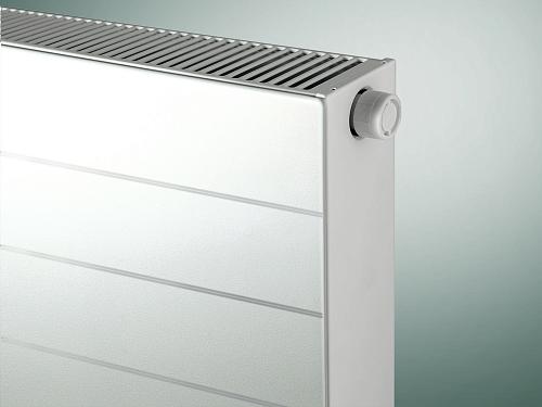 EVRA Ramo Ventil Compact RCV22 200x2400 стальной панельный радиатор с нижним подключением